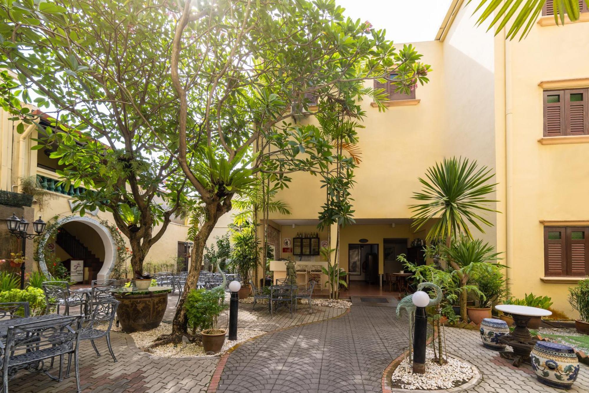 Hotel Puri Melaka Eksteriør billede